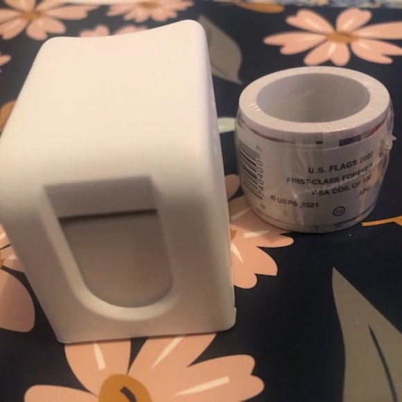 Office 222 Usps Stamps Roll Of 100 Coil Dispenser Flags Roll Forever